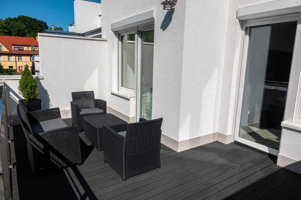 Apartament Przy Parku Z Duzym Tarasem ,Prywatny Parking Swinoujscie Exterior foto