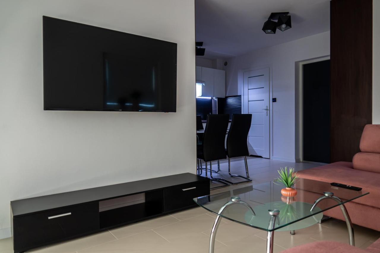 Apartament Przy Parku Z Duzym Tarasem ,Prywatny Parking Swinoujscie Exterior foto